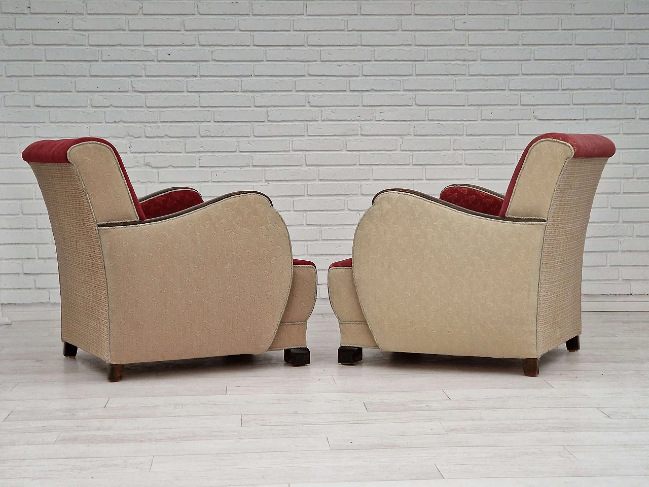 Coppia di poltrone scandinave Art Déco, anni '50 10