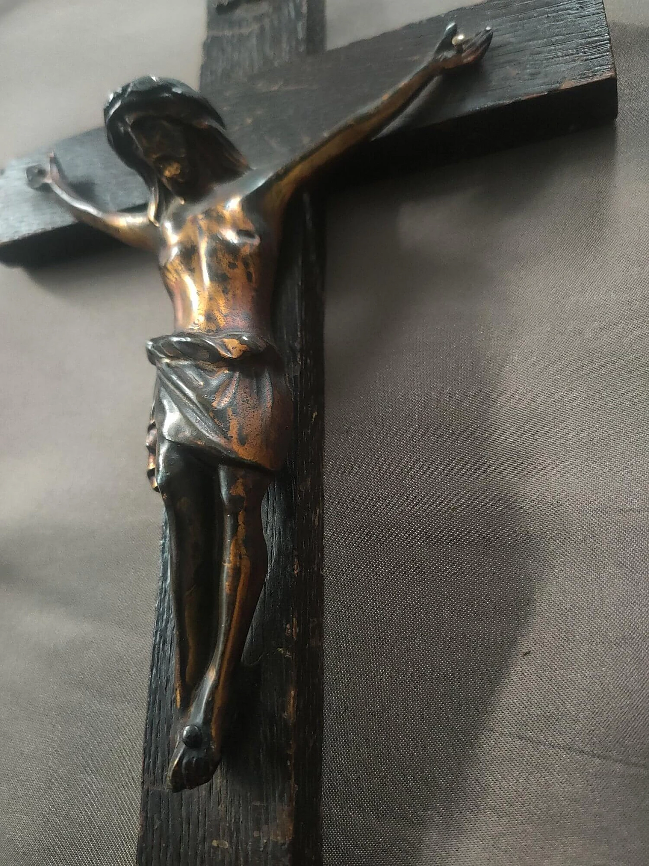 Wood and metal crucifix, 19th century 9
