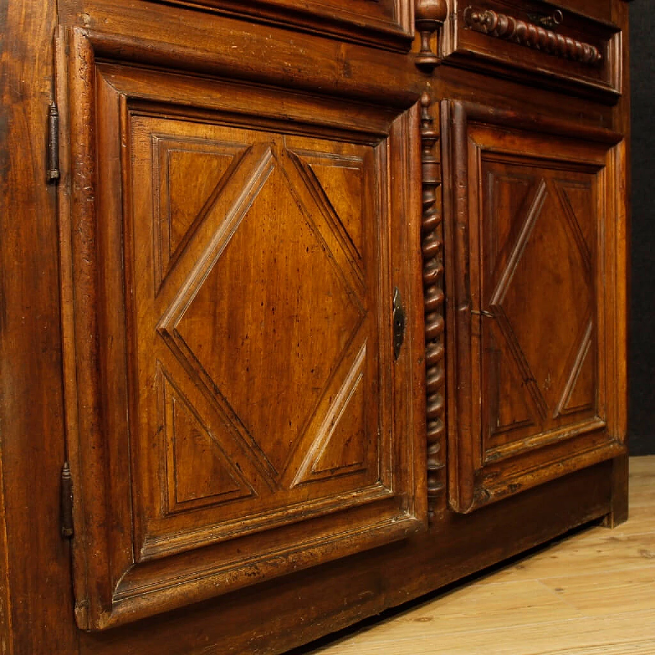 Credenza francese stile Luigi XIII in noce, '700 8