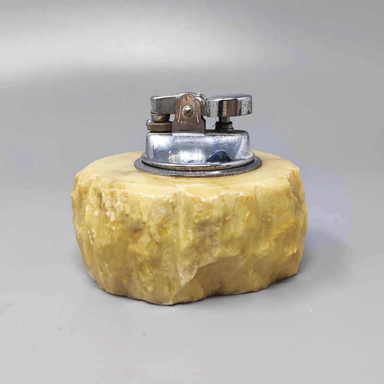 Posacenere e accendino da tavolo in alabastro di Romano Bianchi, anni '60 4