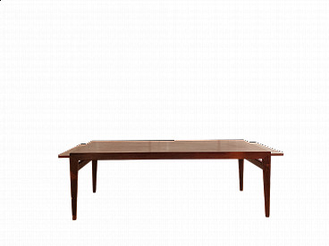 Extendable rosewood coffee table by Illum Wikkeslø, 1960s