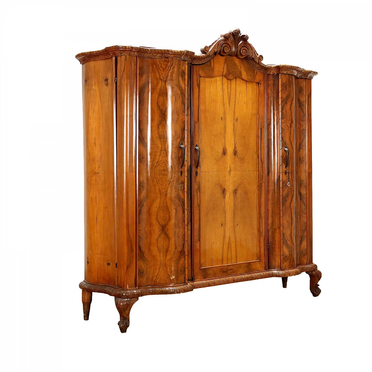 Wardrobe in briar and walnut veneer in Chippendale style, early 20th century 1
