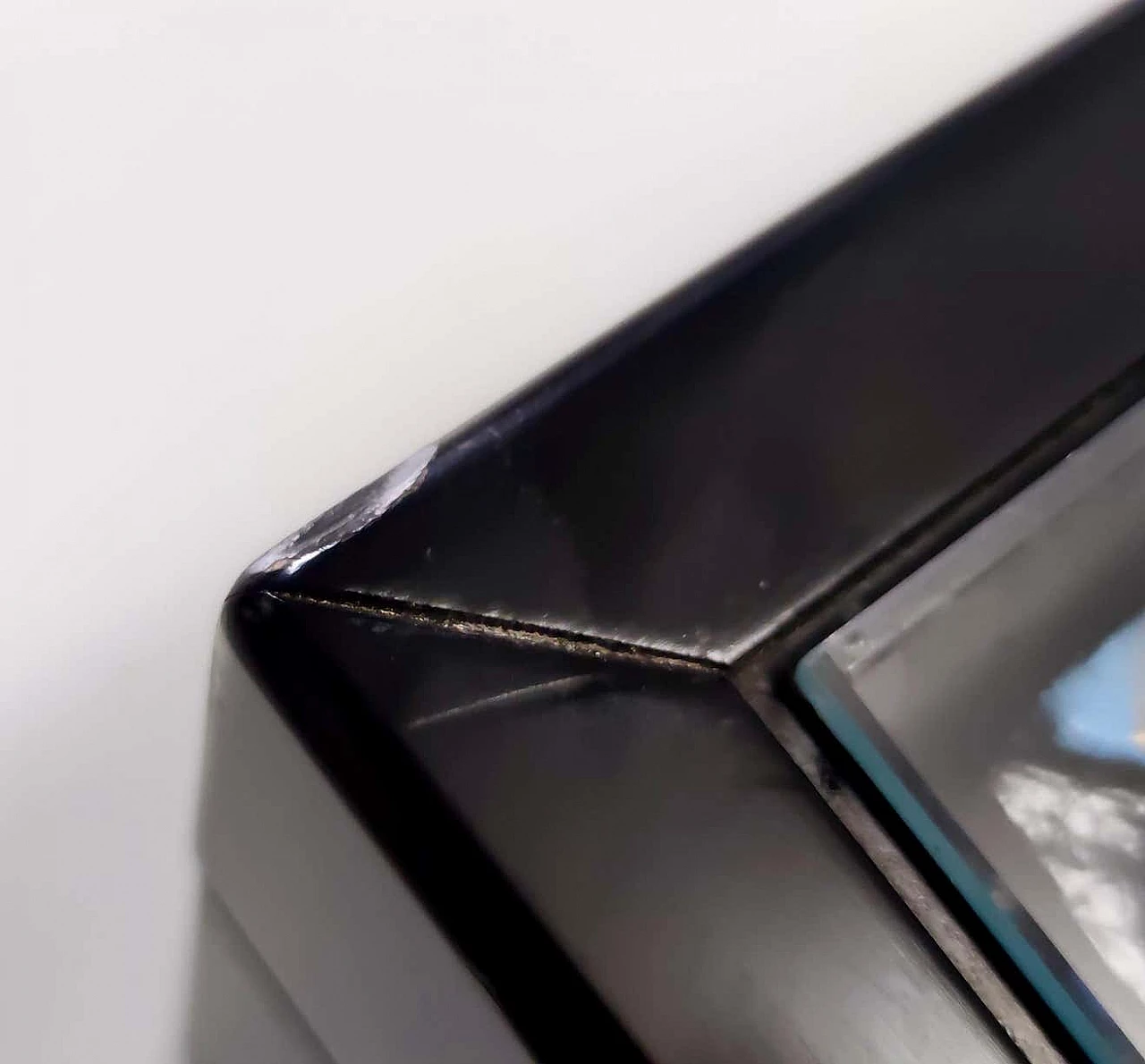 Lacquered beech rectangular coffee table with coloured plaster relief, 1980s 4