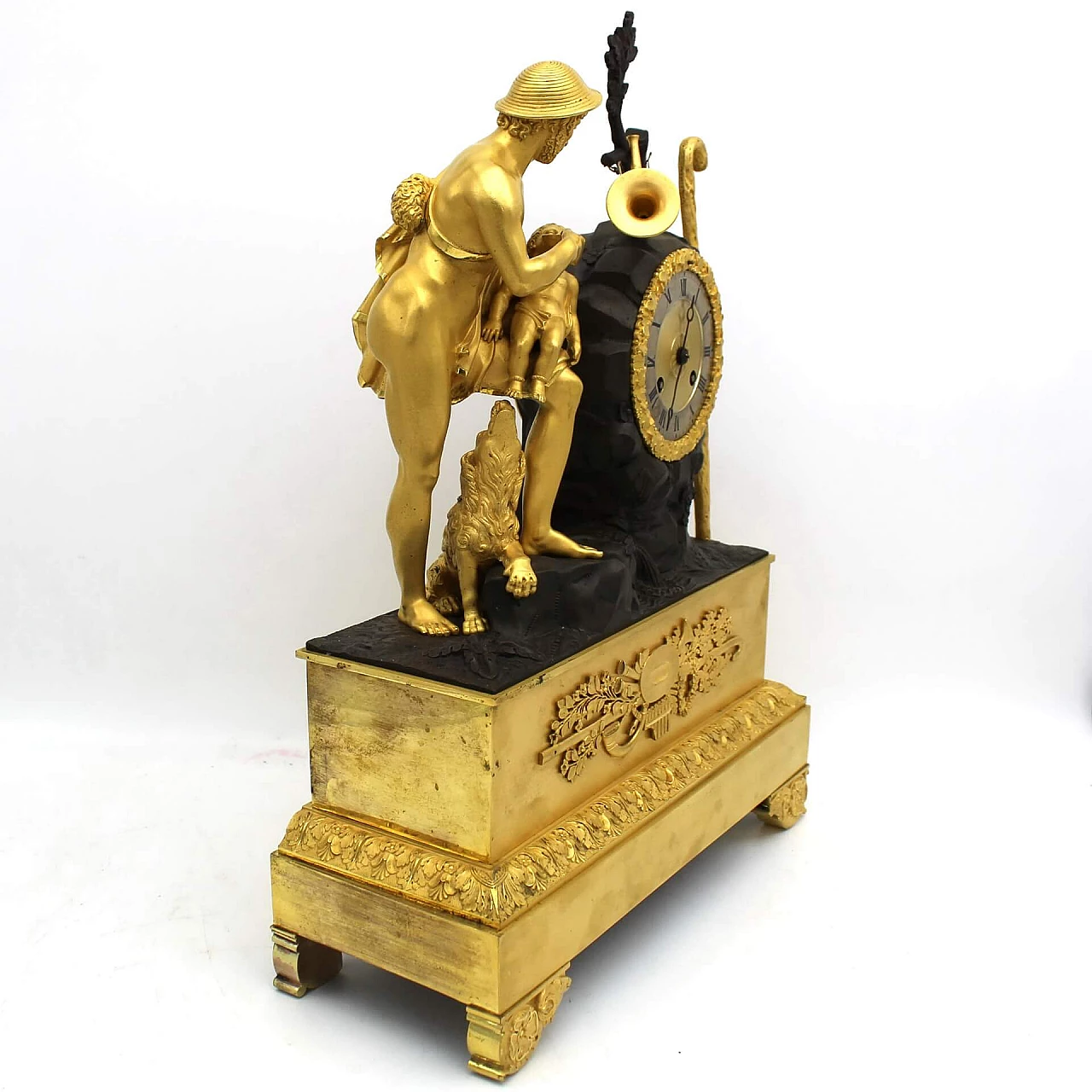 Gilded bronze Empire pendulum clock, early 19th century 4