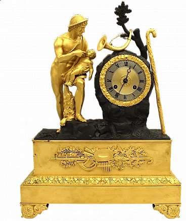 Orologio a pendolo Impero in bronzo dorato, inizio '800