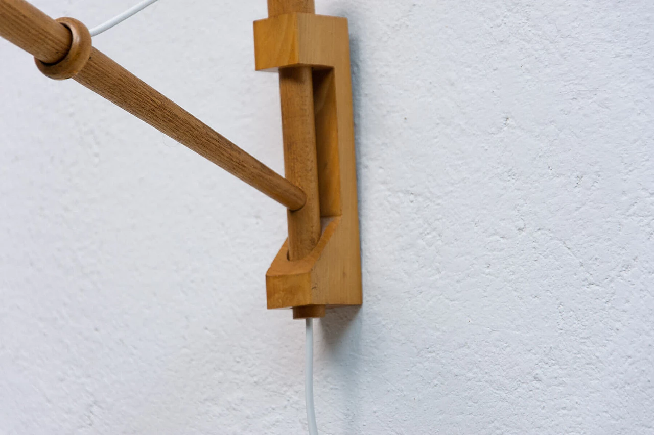 Coppia di applique in faggio e vetro di ULUV, anni '60 9