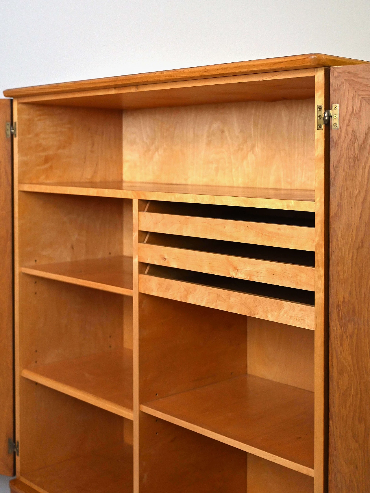 Wooden wardrobe with shaped doors and drawers, 1950s 14