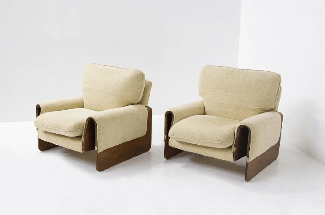 Pair of Sabrina armchairs by Ferdinando Buzzi for Ferruccio Brunati, 1970s 4