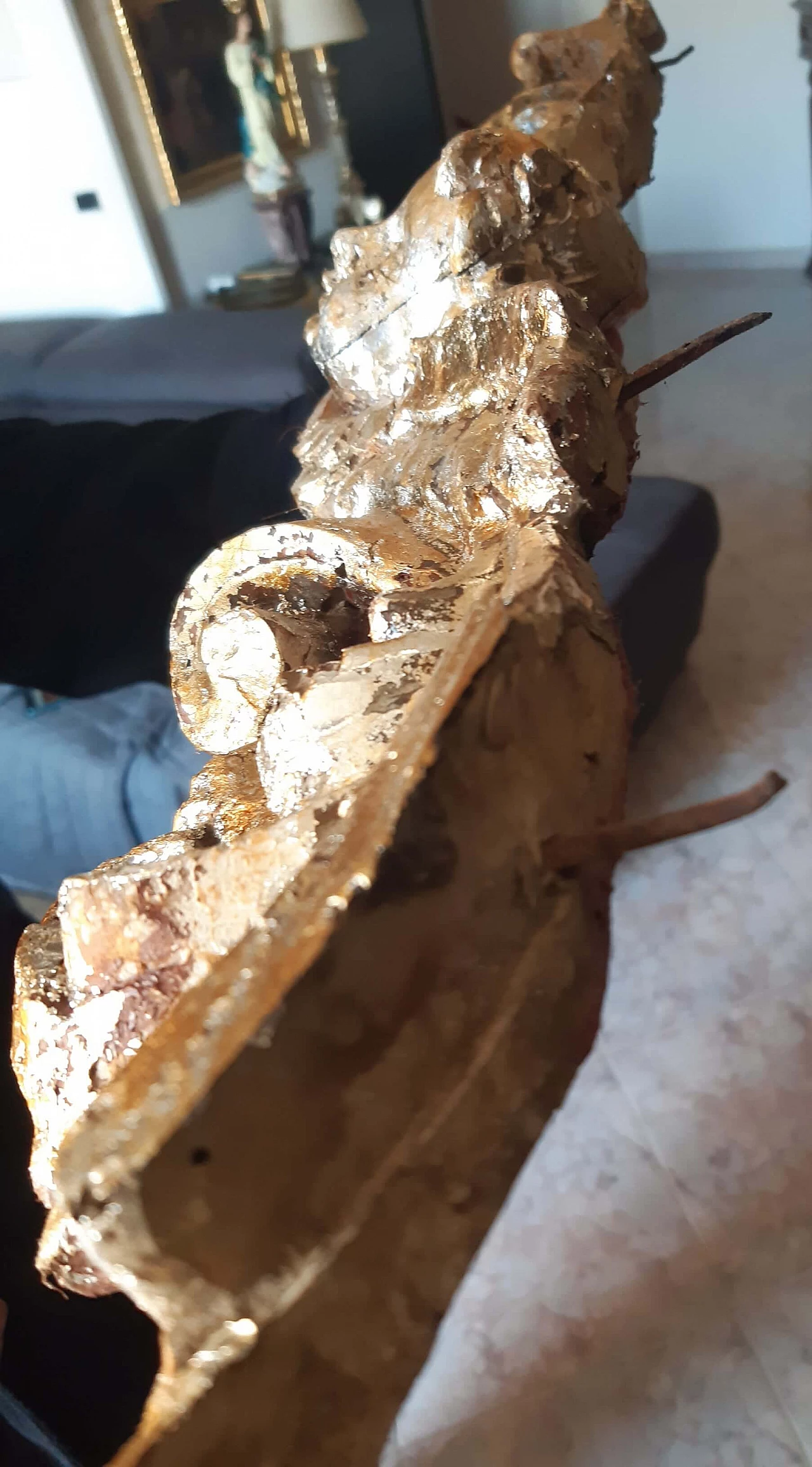 Gilded wood frieze with cherub, 16th century 12