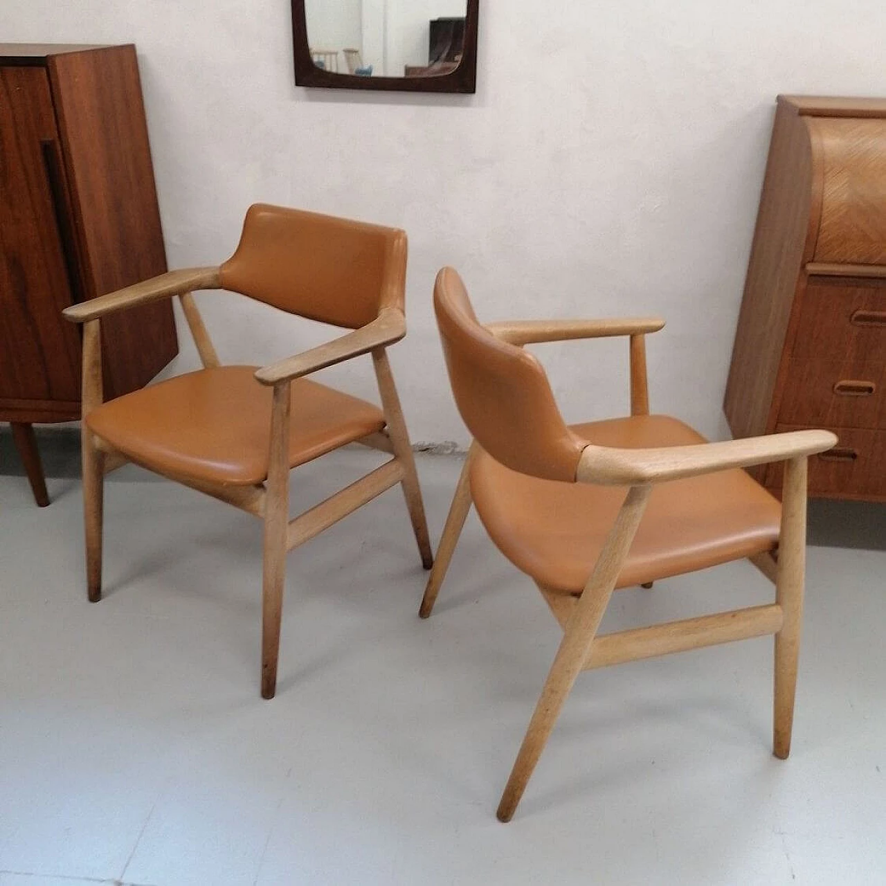 Pair of GM11 armchairs by Svend Åge Eriksen for Glostrup Møbelfabrik, 1960s 1