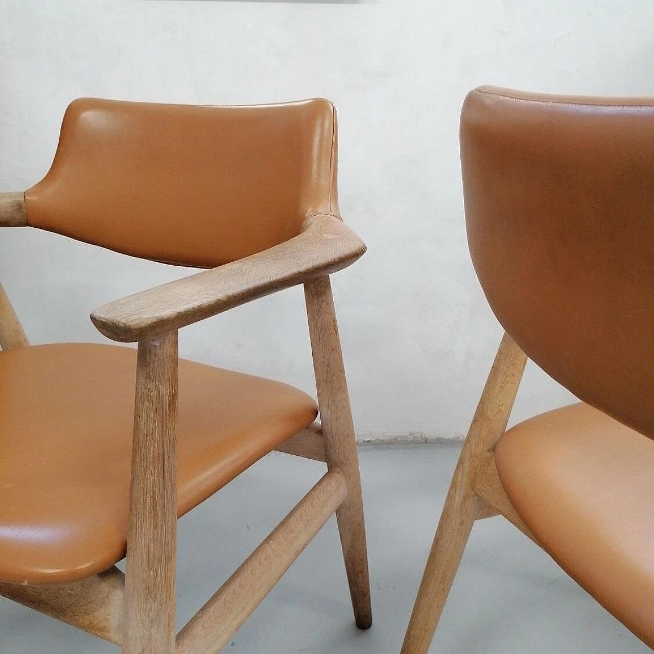 Pair of GM11 armchairs by Svend Åge Eriksen for Glostrup Møbelfabrik, 1960s 3
