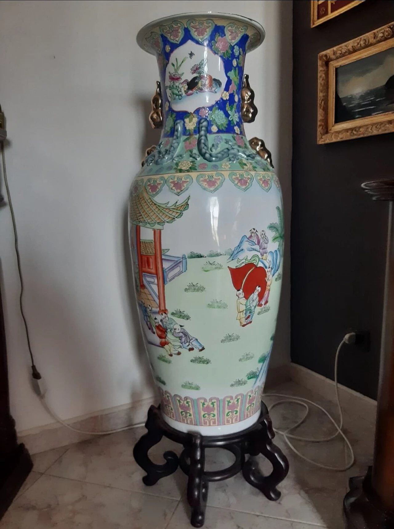 Chinese vase with polychrome decoration, 1940s 6