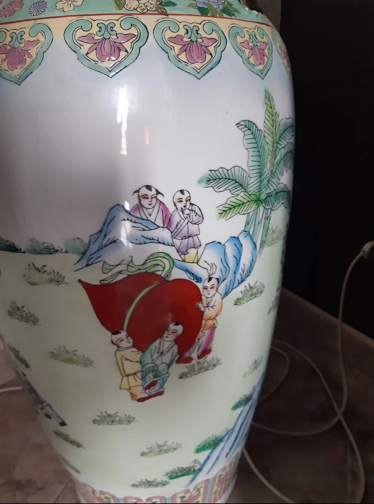 Chinese vase with polychrome decoration, 1940s 8