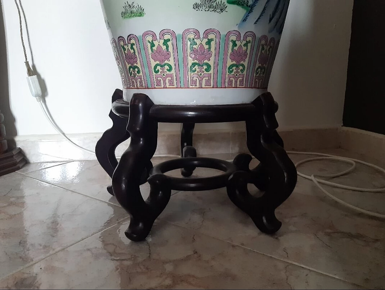 Chinese vase with polychrome decoration, 1940s 13