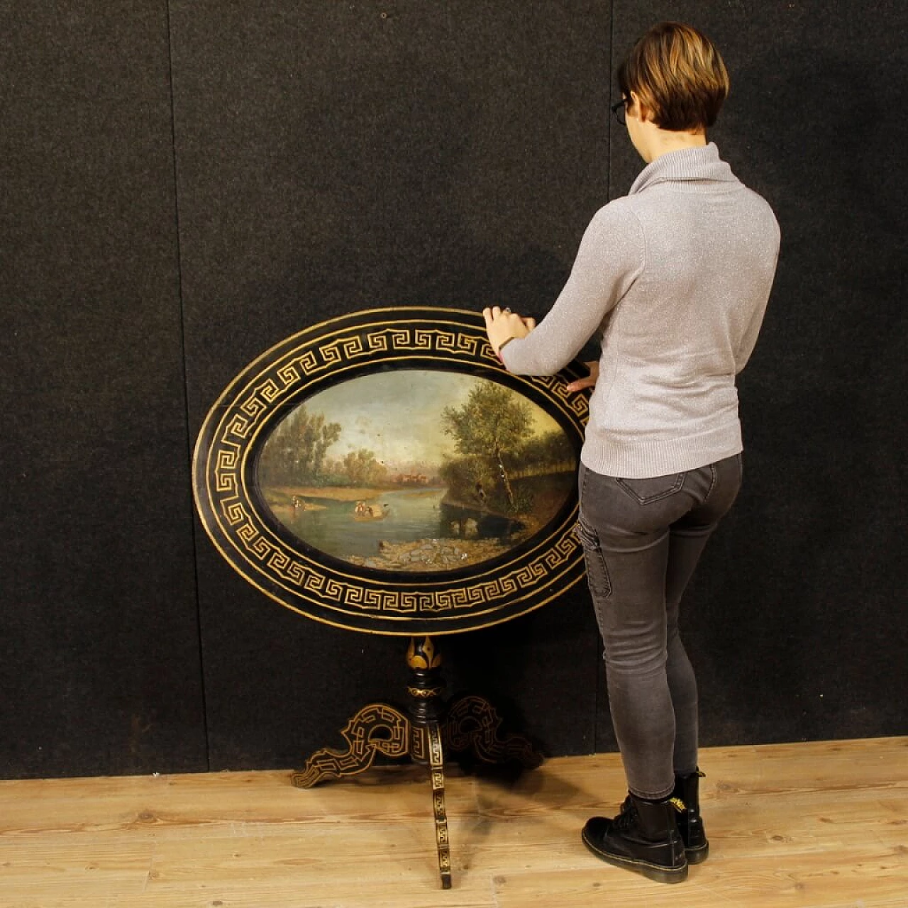 Small sail-shaped table in lacquered and painted wood, 1920s 2