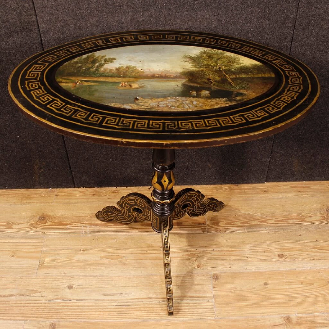 Small sail-shaped table in lacquered and painted wood, 1920s 4