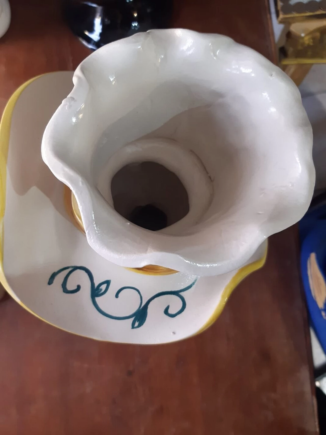 Pair of hand-decorated ceramic vases, 1980s 9