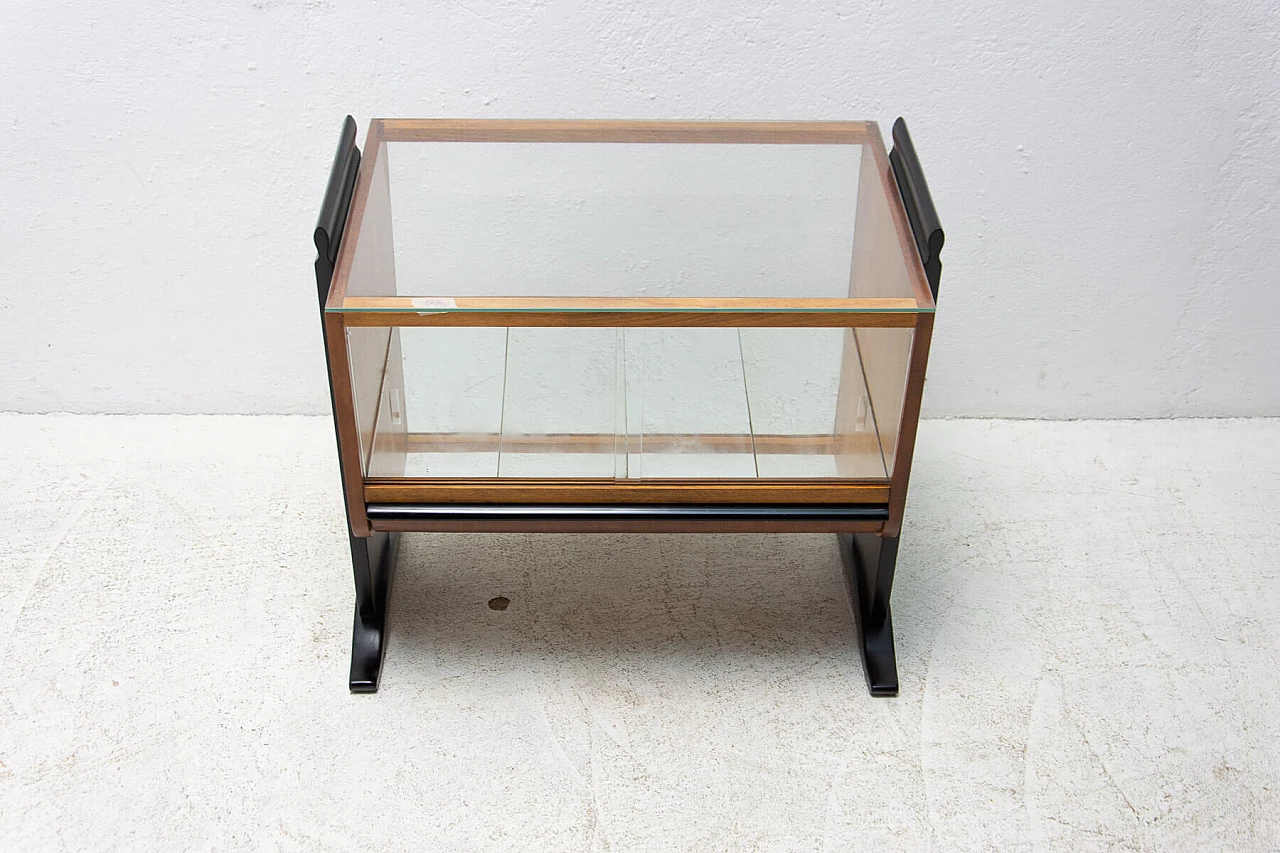 Art Deco wood and glass bar cabinet by Jindrich Halabala for UP-Zavody, 1930s 6