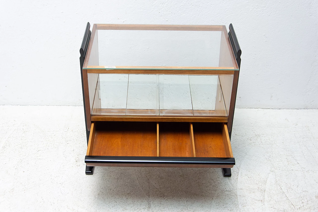 Art Deco wood and glass bar cabinet by Jindrich Halabala for UP-Zavody, 1930s 10