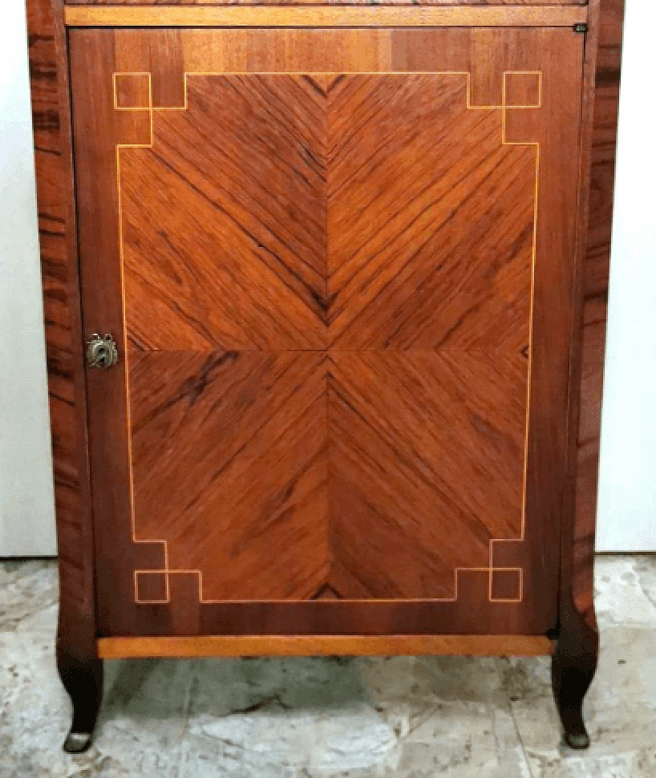 Credenza stile Luigi XV in noce con piano in marmo, fine '800 7