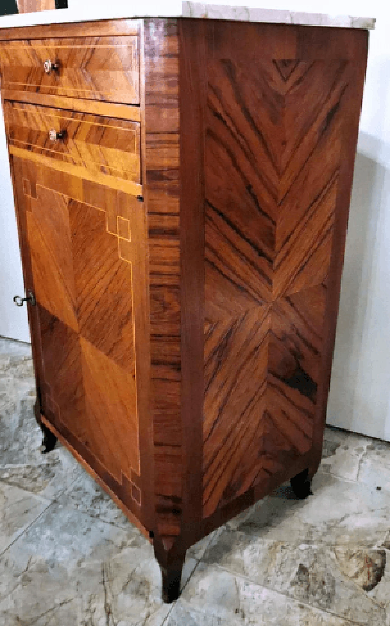 Credenza stile Luigi XV in noce con piano in marmo, fine '800 17