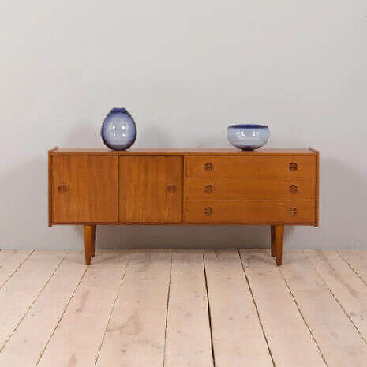 Credenza norvegese in teak, anni '60 1