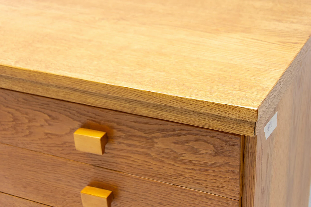 Scrivania in faggio con quattro cassetti per Hikor Písek, anni '80 10