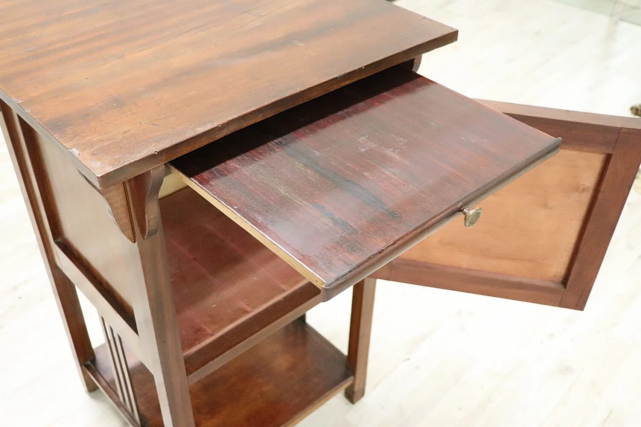 Art Nouveau inlaid walnut side table, early 20th century 5