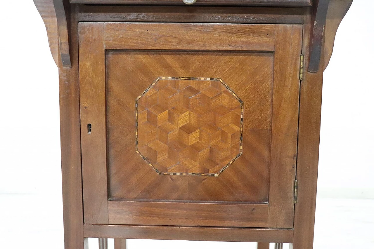 Tavolino Art Nouveau in legno di noce intarsiato, inizio '900 6