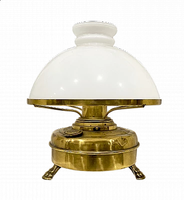 Lampada da tavolo con base in ottone e diffusore in vetro, anni '50