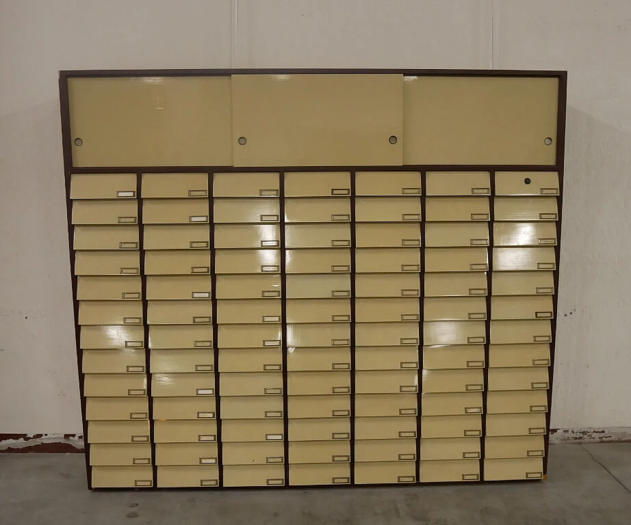 Ivory painted wood filing cabinet, 1980s 11