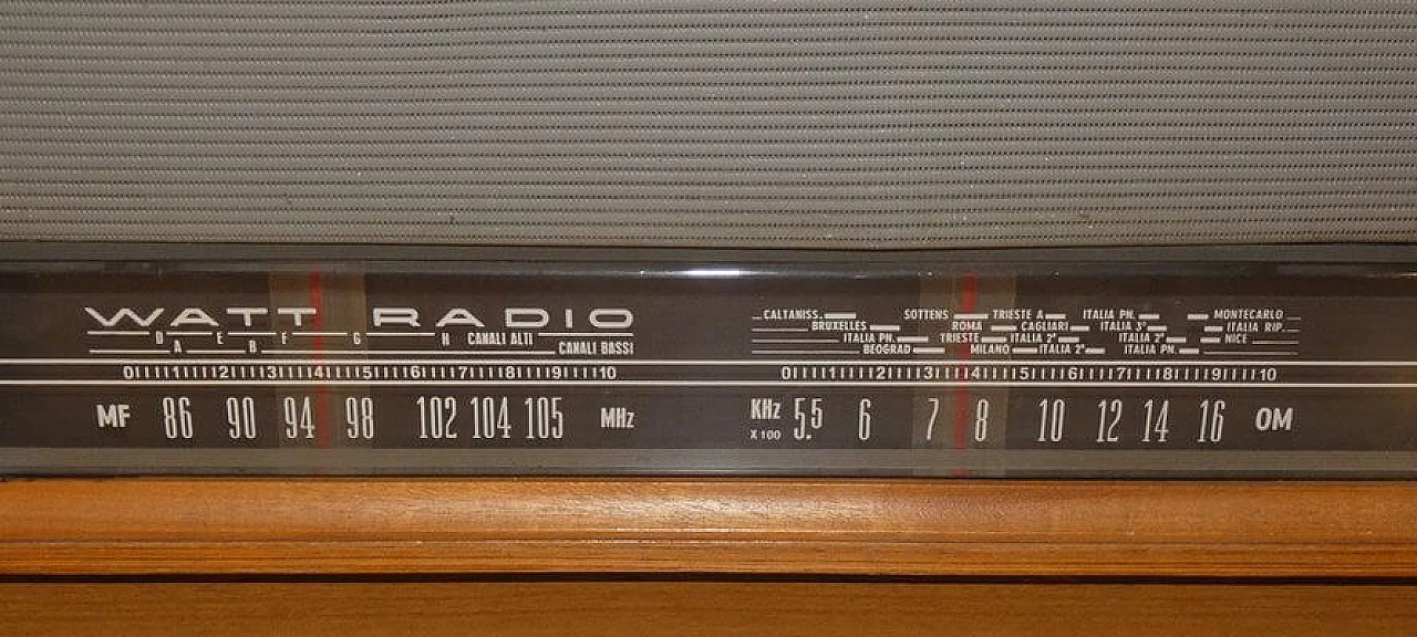 Wood and bakelite WR 718 turntable radio by Watt Radio, 1960s 7
