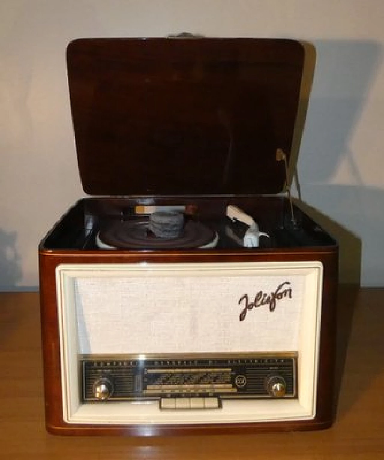 Wood Joliefon RFS 6597 turntable radio by CGE, 1950s 3