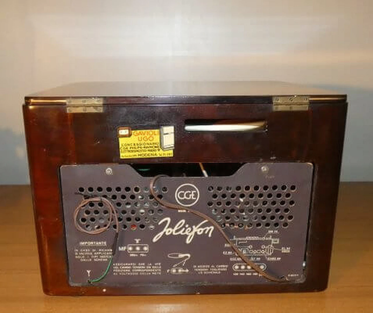 Wood Joliefon RFS 6597 turntable radio by CGE, 1950s 15