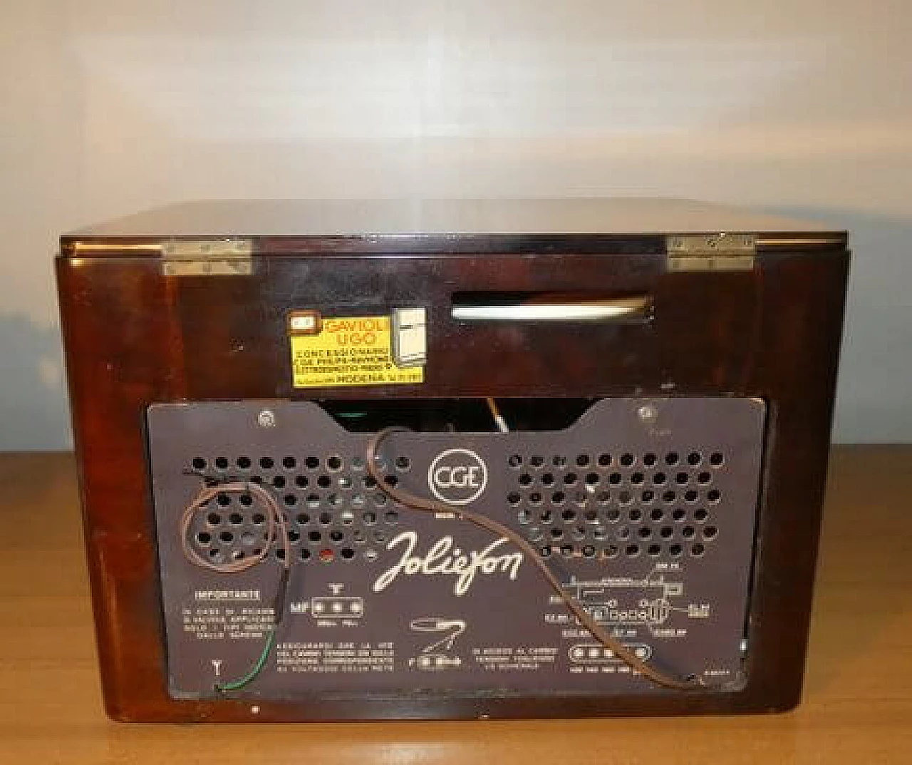 Radio giradischi Joliefon RFS 6597 in legno di CGE, anni '50 15