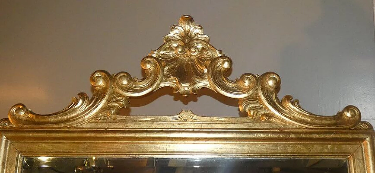 Gilded wood mirror with curls and scrolls, early 20th century 2