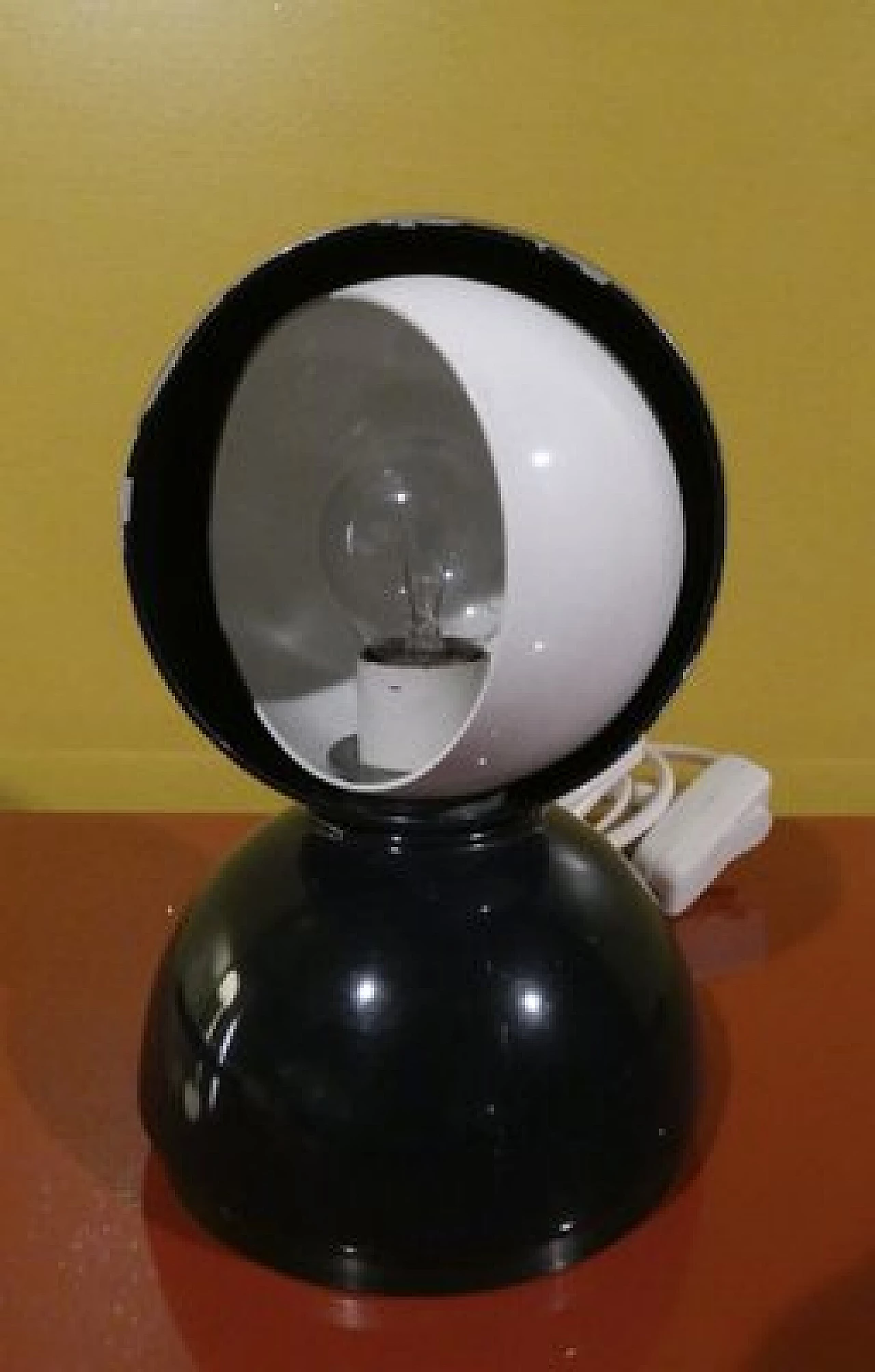 Lampada da tavolo Eclisse di Vico Magistretti per Artemide, 1967 4