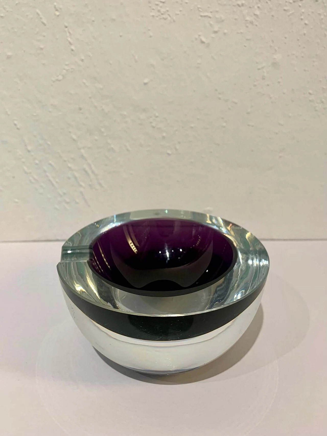 Posacenere rotondo in vetro di Murano sommerso viola, anni '70 4