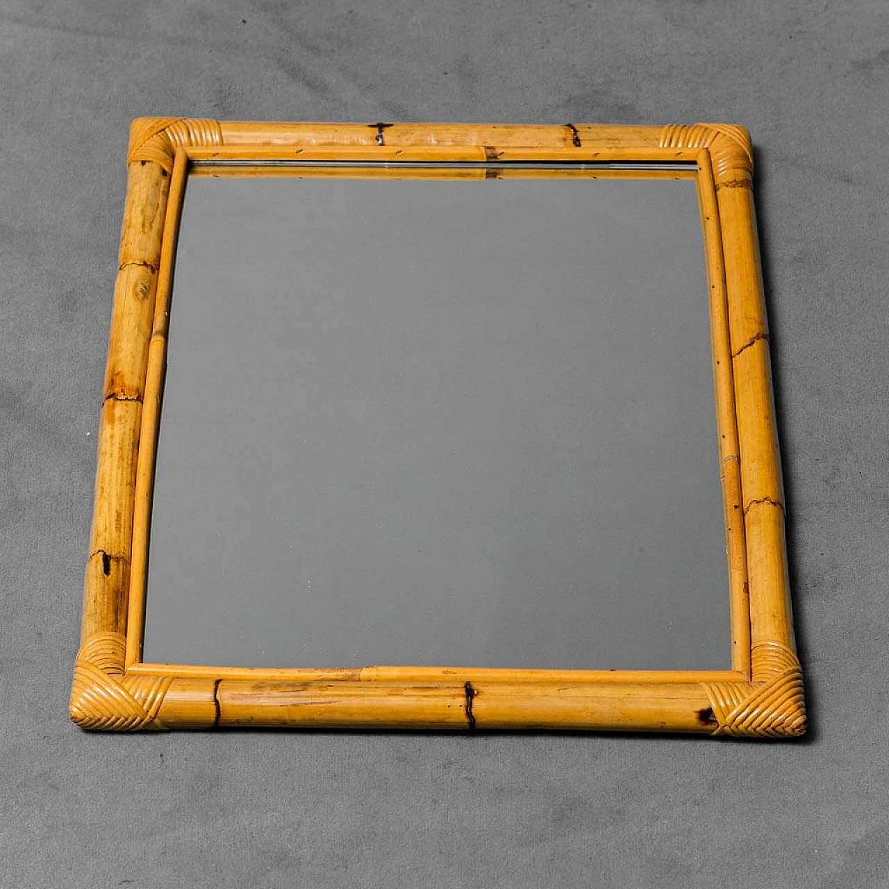 Specchio rettangolare con cornice in bambù, anni '70 4