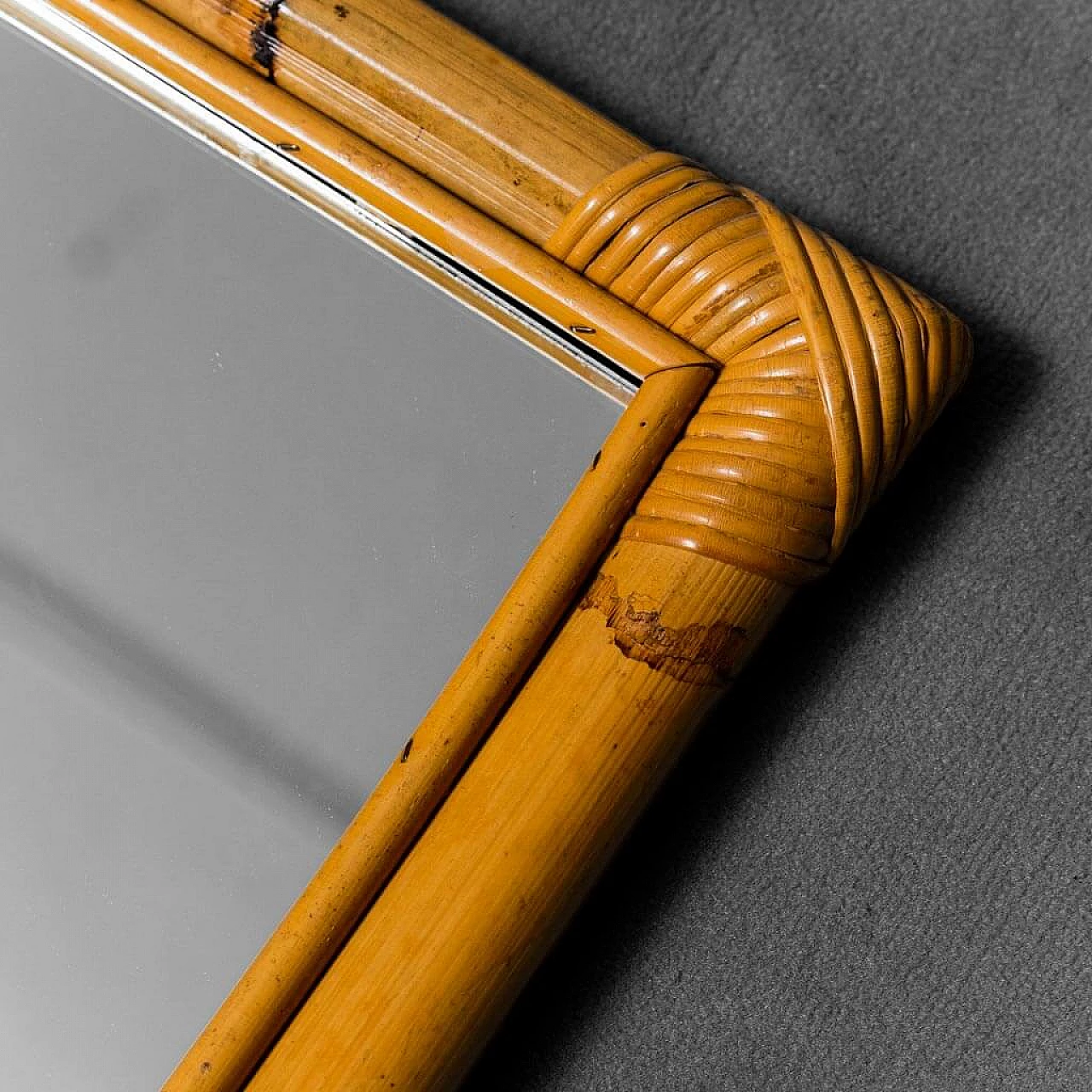 Specchio rettangolare con cornice in bambù, anni '70 5