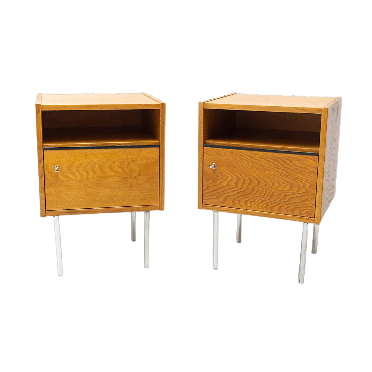 Pair of beech and chromed metal bedside tables, 1960s 16
