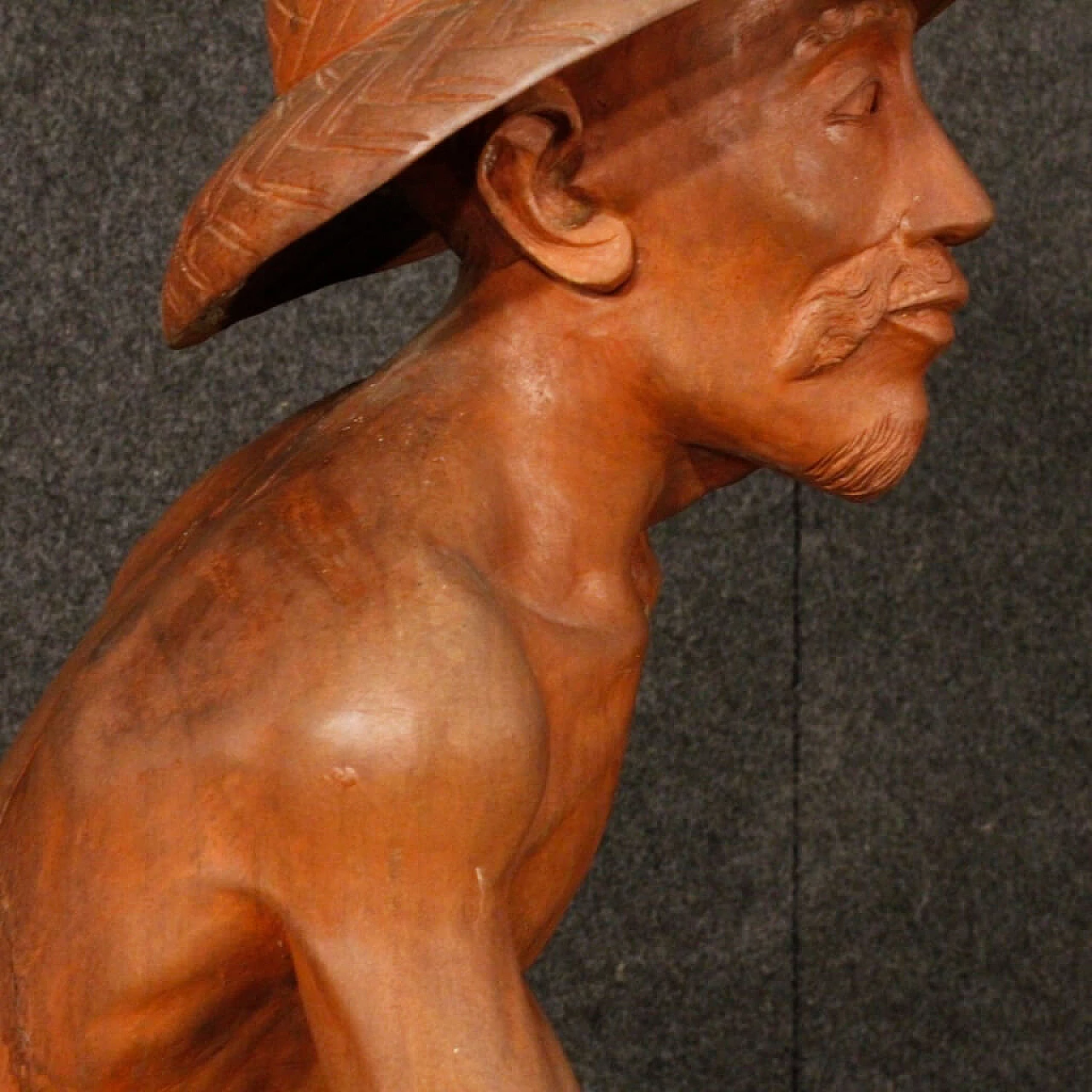 Scultura orientale di pescatore in legno 11