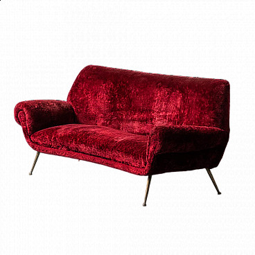 Burgundy velvet sofa by Gigi Radice for Minotti, 1950s