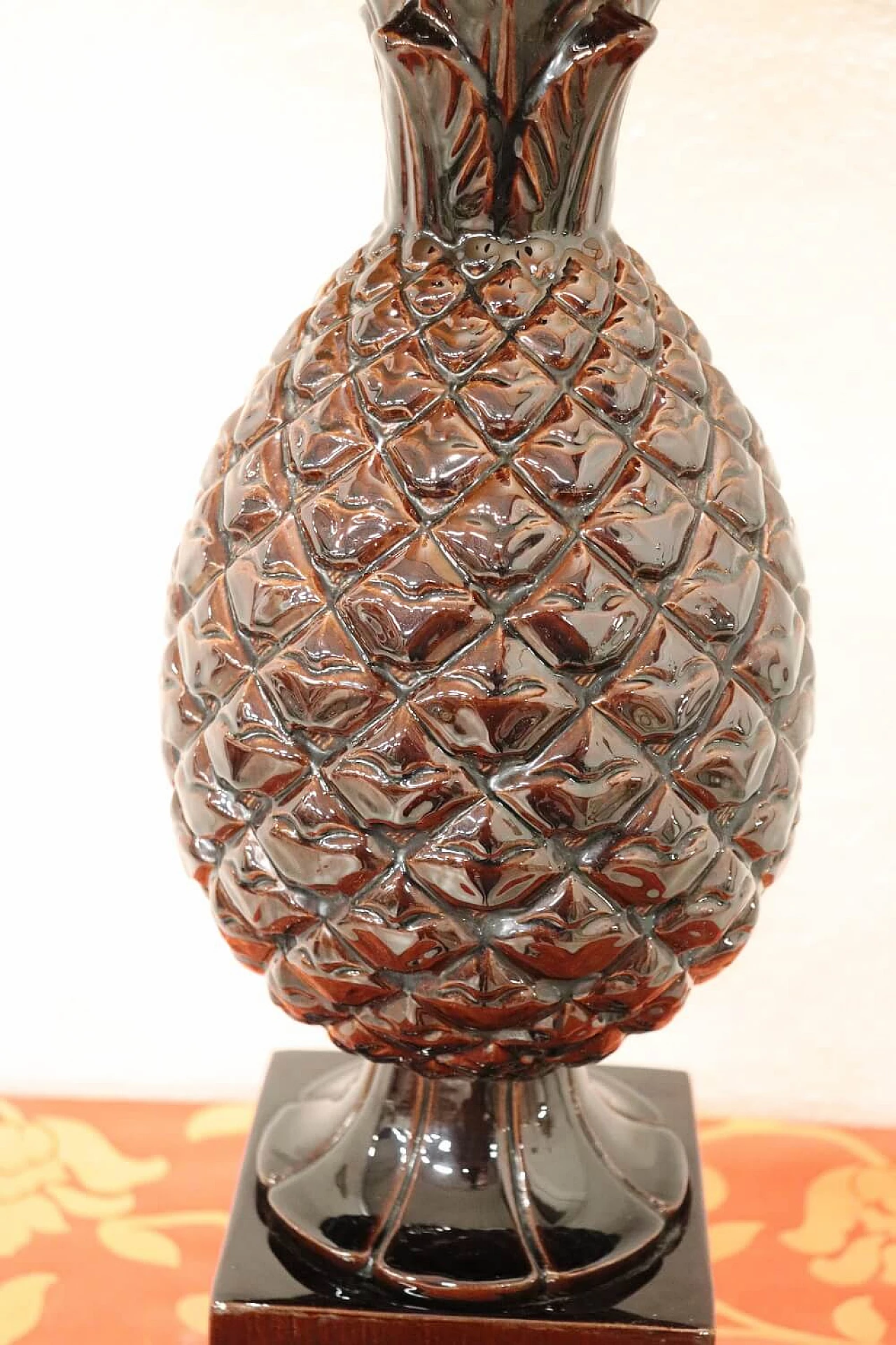 Lampada da tavolo a forma di ananas in ceramica, anni '70 4