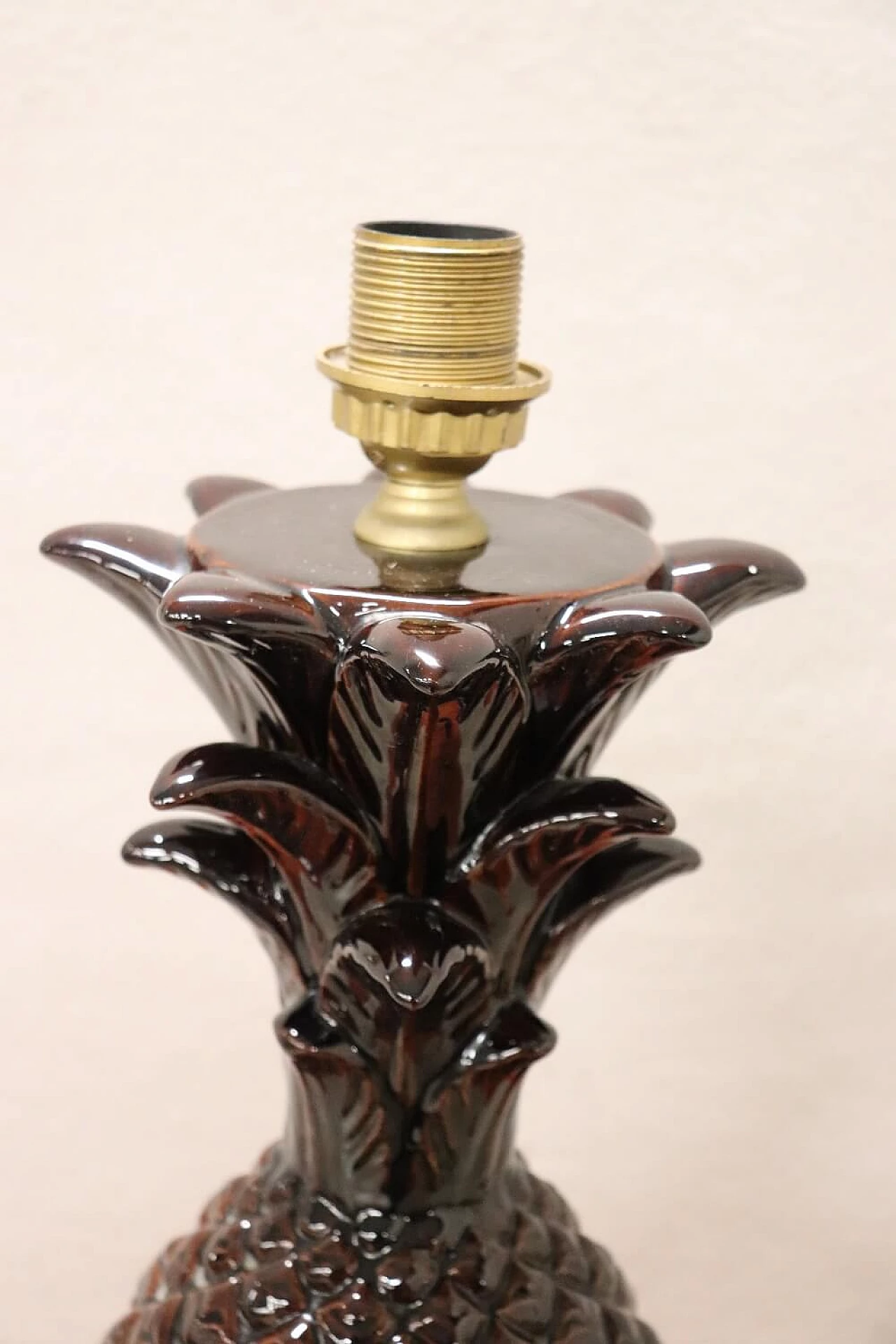 Pineapple-shaped ceramic table lamp, 1970s 11