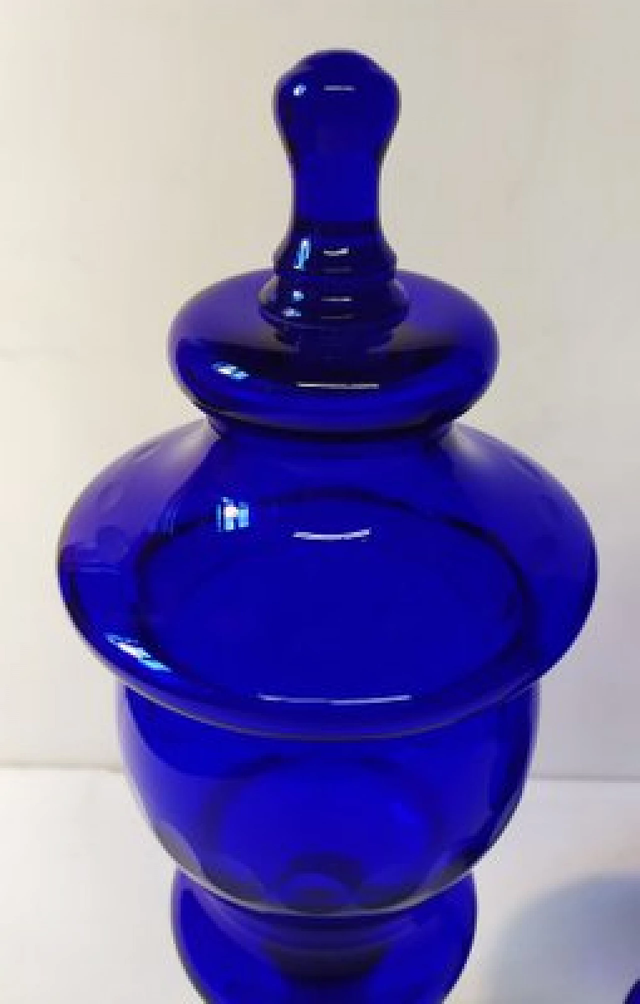 Coppia di vasi con coperchio in vetro di Murano blu, anni '60 3
