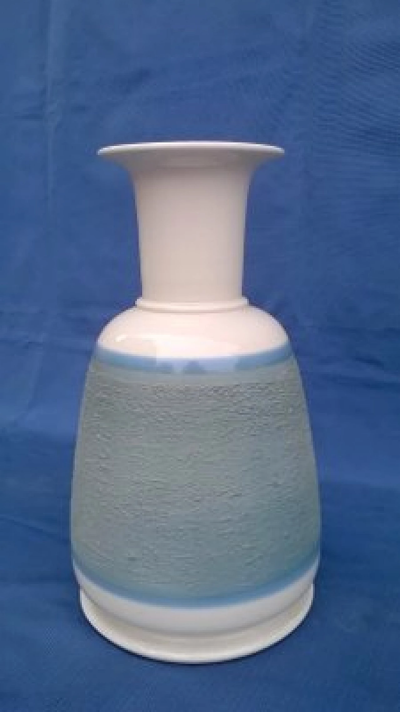 Vaso in ceramica blu di Franco Bucci per Laboratorio Pesaro, anni '70 2