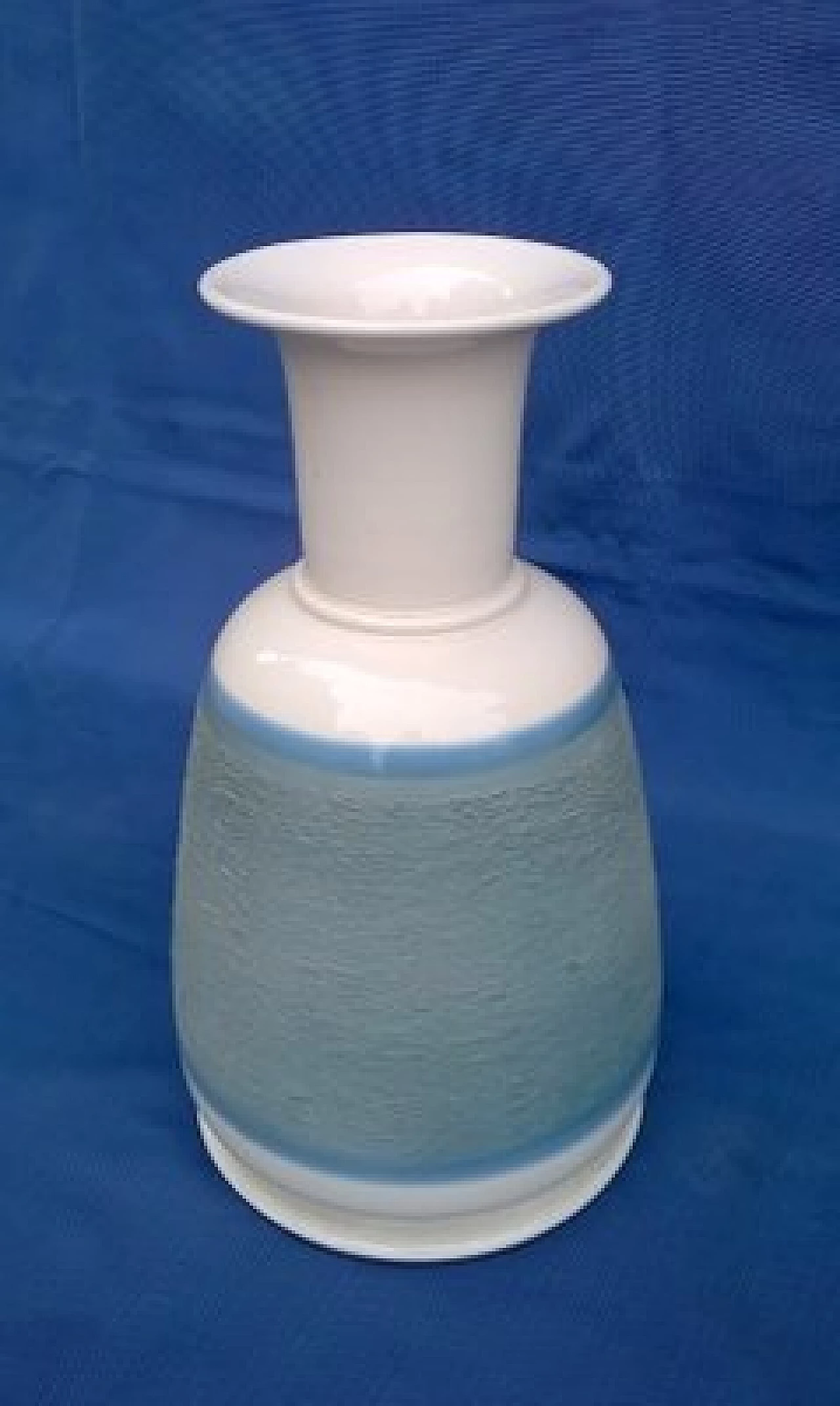 Vaso in ceramica blu di Franco Bucci per Laboratorio Pesaro, anni '70 3