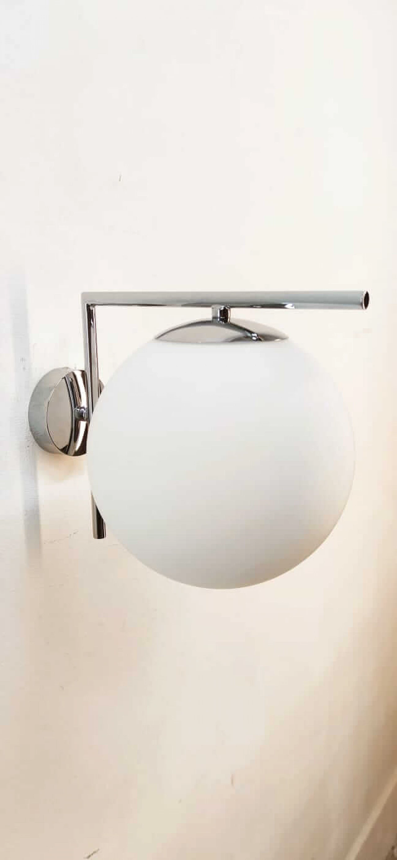 Chromed brass wall light with spherical frosted glass lampshade, 1980s 4
