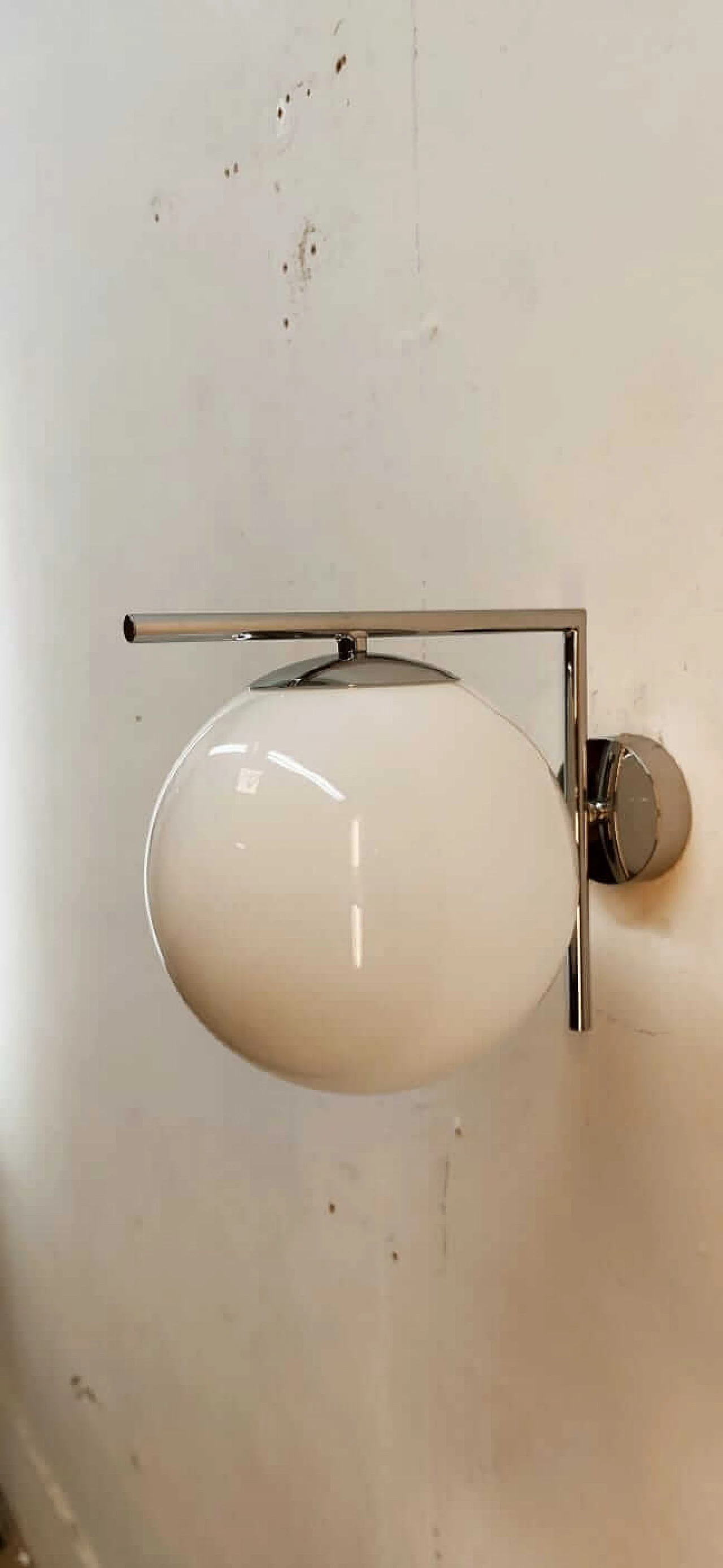 Chromed brass wall light with spherical shiny glass lampshade, 1980s 6